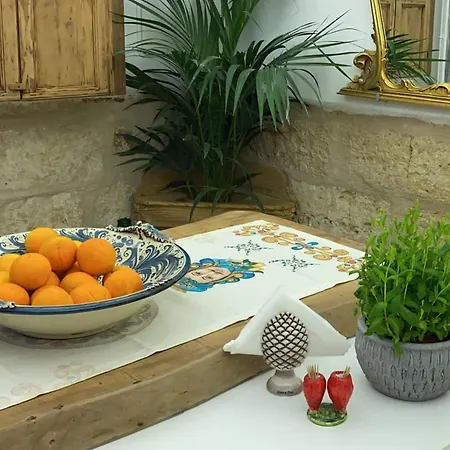 Bradamante Guest House-2