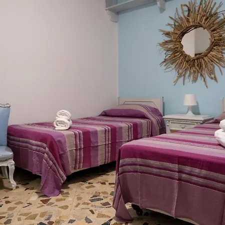 Il Fenicottero Guest House-3