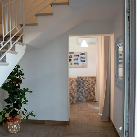 Largo Sicilia B&B-2