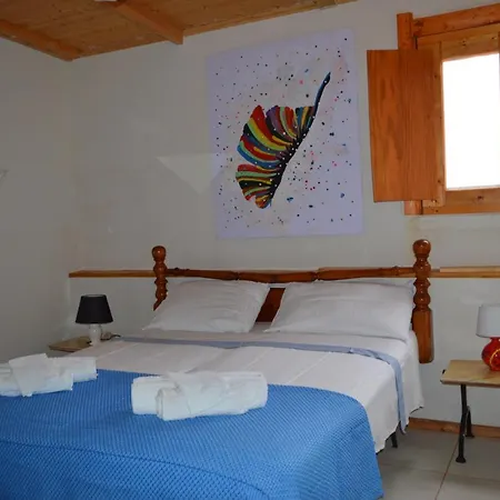 Country Room-3