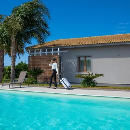 Aqua Venere Pool & Suites-3