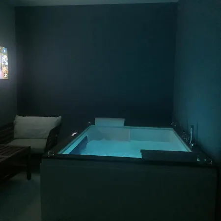 Athena Rooms With Private Spa-3