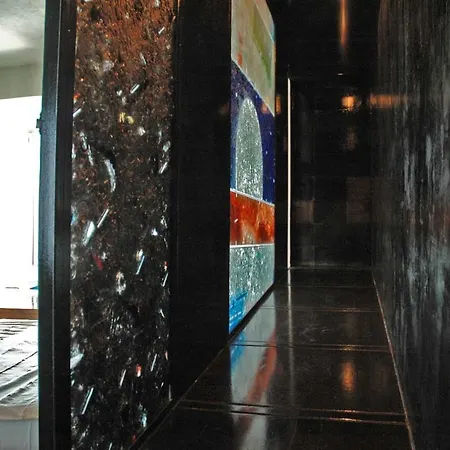 Museo Albergo D'Arte Contemporanea Atelier Sul Mare-2
