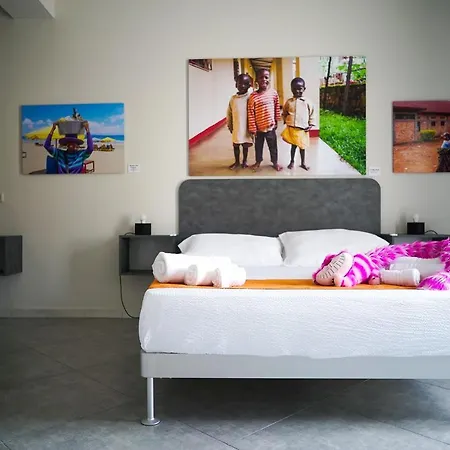 Click Art & Room-2