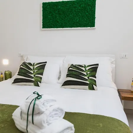 Family Green Suite-2