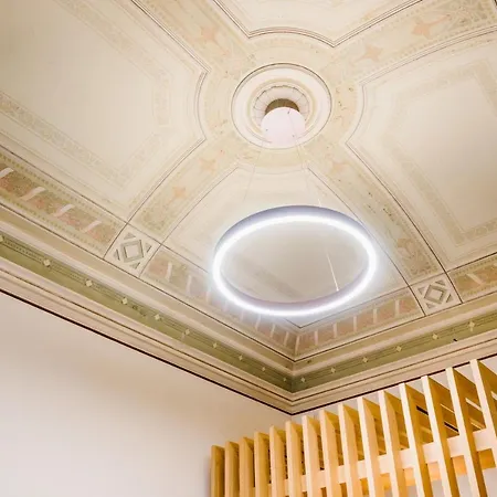 Etnea Suite 270-2