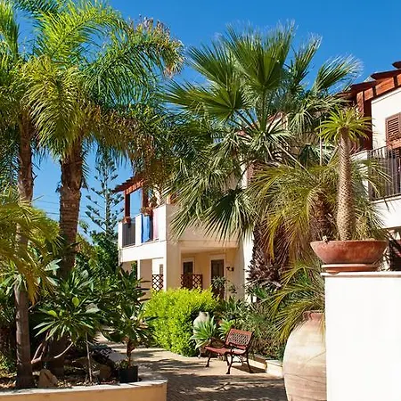 Residence Casa Del Mar Sicilia-3
