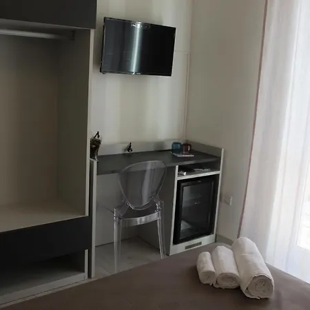 Rahal B&B-3