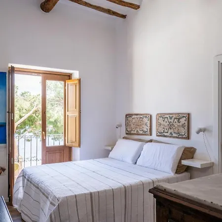 Iancura - B&B di design a Salina-2