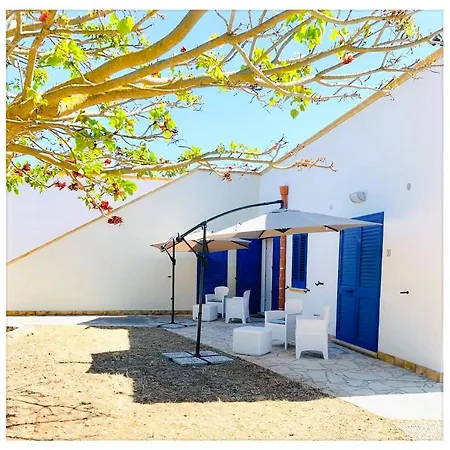Canova Holidays Rooms- Affittacamere--3