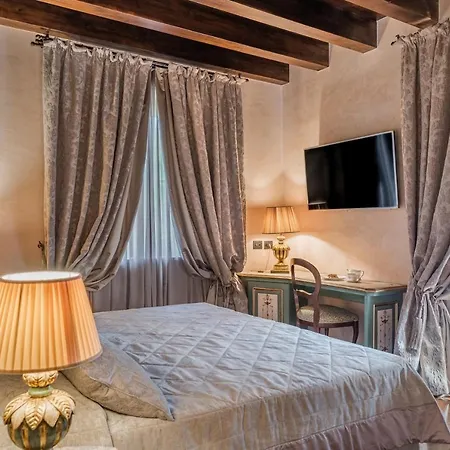 Bar Vitelli Charming Suites-2