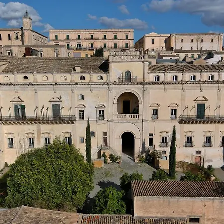 Palazzo Trigona Dependance-2