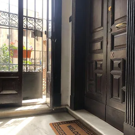 Vera Rooms-2