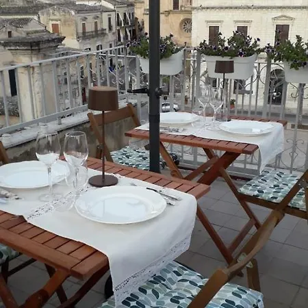 Il Terrazzino Sui Tetti-3