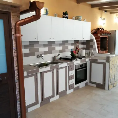 Ivana Home-3