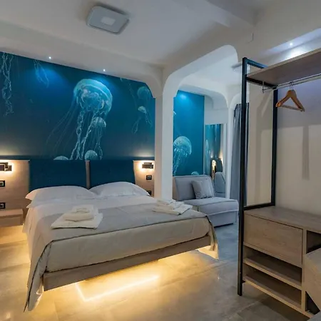 Carizza Rooms-3