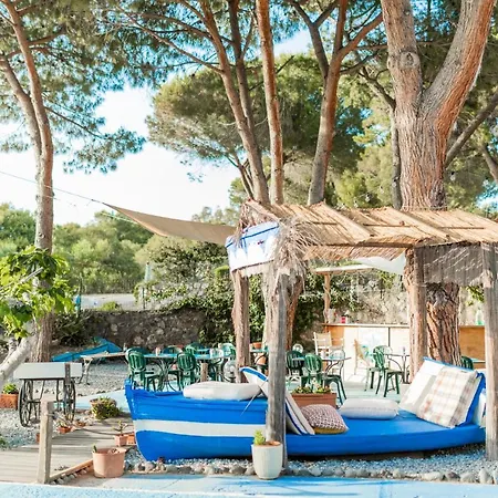 Holiday Eolie Village-2