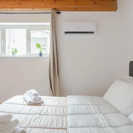 Casa Dei Quattro Canti B&B-3