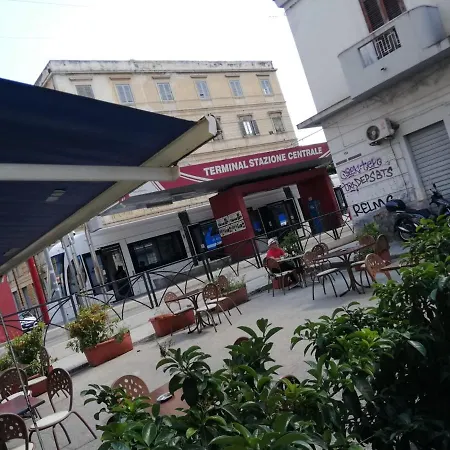 Il Posto Giusto Station Rooms-3
