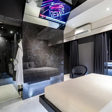 4 Suites " Unconventional Living Rooms "-2