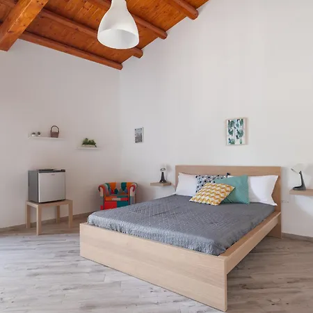 Danisinni Rooms By Wonderful Italy-3