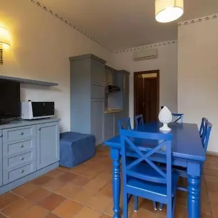 Appartamento All'Interno Del Villaggio Cala Mancina-3