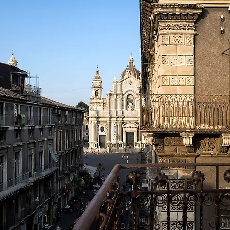 Duomo Suites & Spa-3