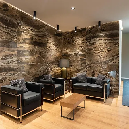 Chamur Luxury Suites & Jacuzzi In Palermo-3