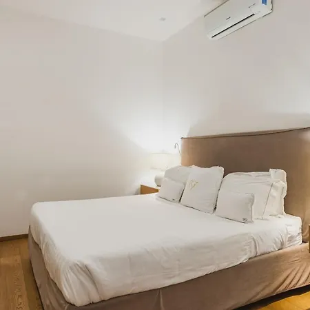 Rg7 Apartments-3