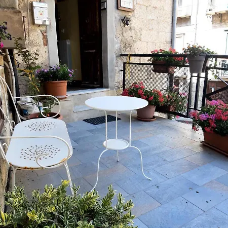 La Casa del Pittore di Petralia-2
