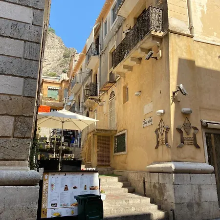 Taormina B&B-2