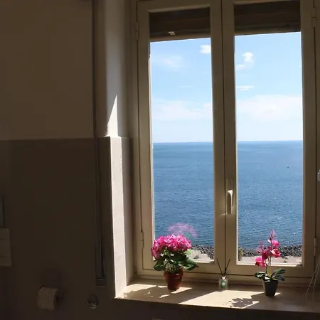 Seascape Rooms-2