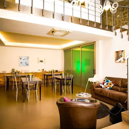 Abraxia B&B-3