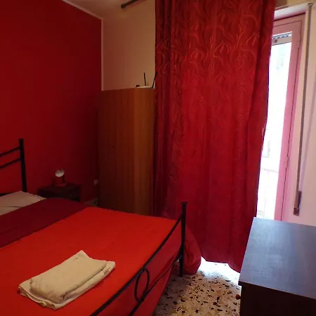 Il Porticciolo Apartment-3