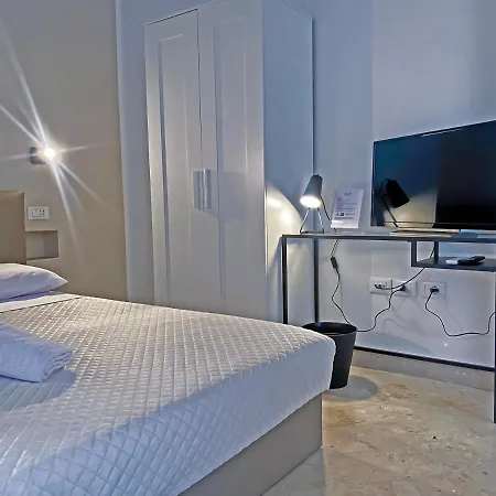 Leone Suite B&B & Restaurant Aic-2