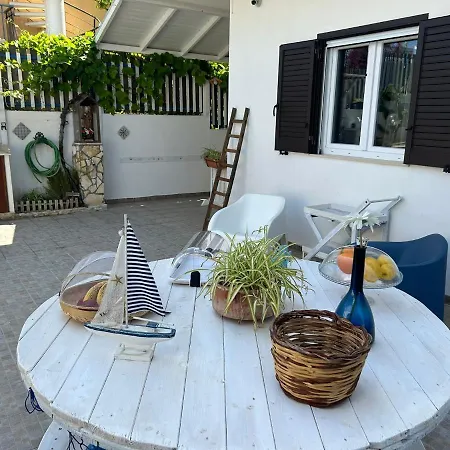 Room On The Beach-3