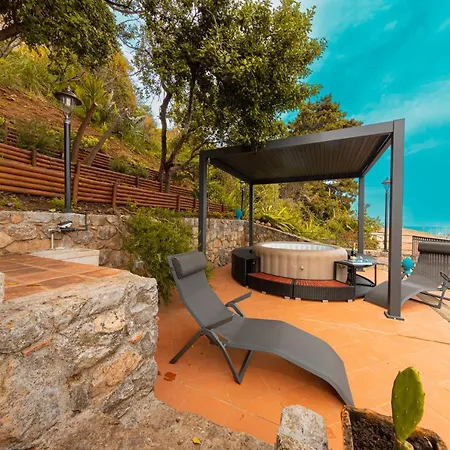 Jureka Sea View Apartment 1-3