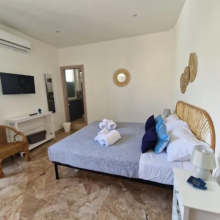 Posidonia B&B-3
