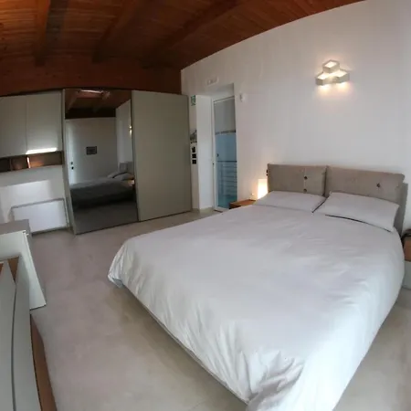 Mirko'S House-2