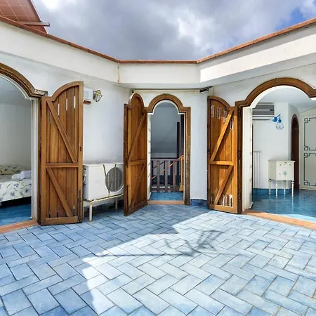 Villa With Garden Near Mondello Beach-3
