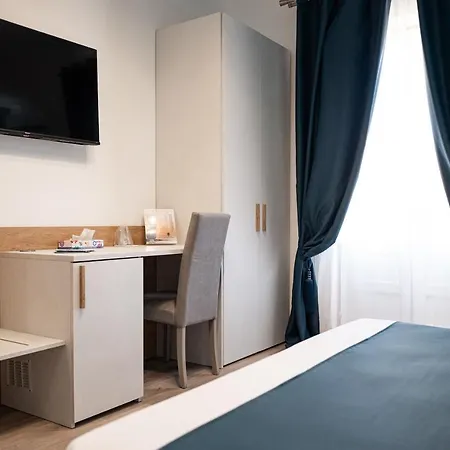 A Due Passi - Guest House-3
