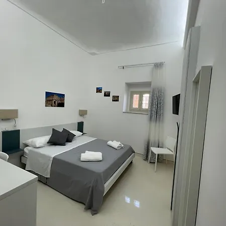Casa Crispi-2