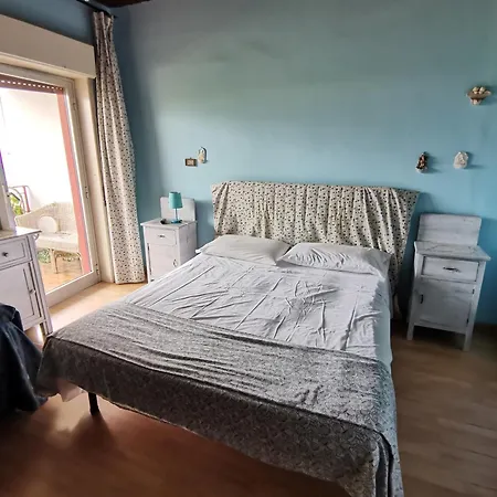 B&B Xenia-2