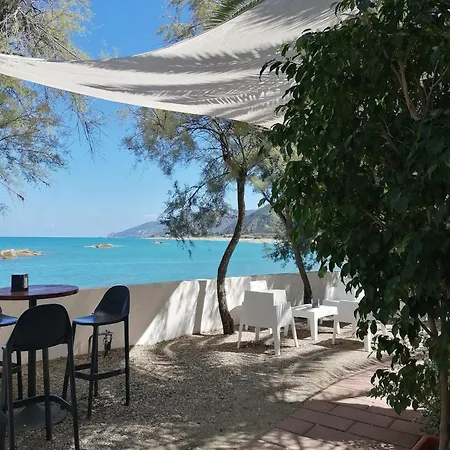 Testa di Monaco - Basic Beach Accommodations-2
