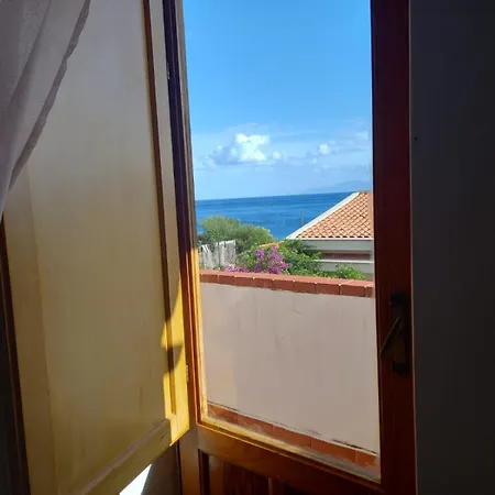 Casa Sicilia Bedda Seaside-3