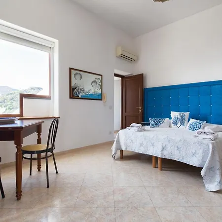 Villa Grazia Lipari-3