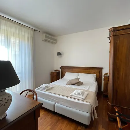 Hotel La Piazzetta-3