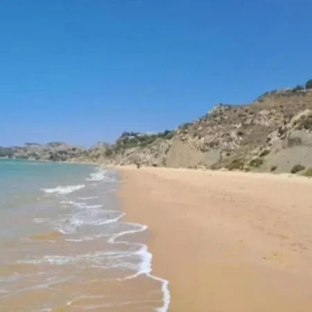 La Foggia seaside paradise-3