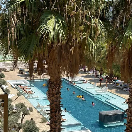 Resort Al Balhara Suites & Spa-3