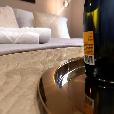 Ti Scialii Suites Rooms And Relax-3